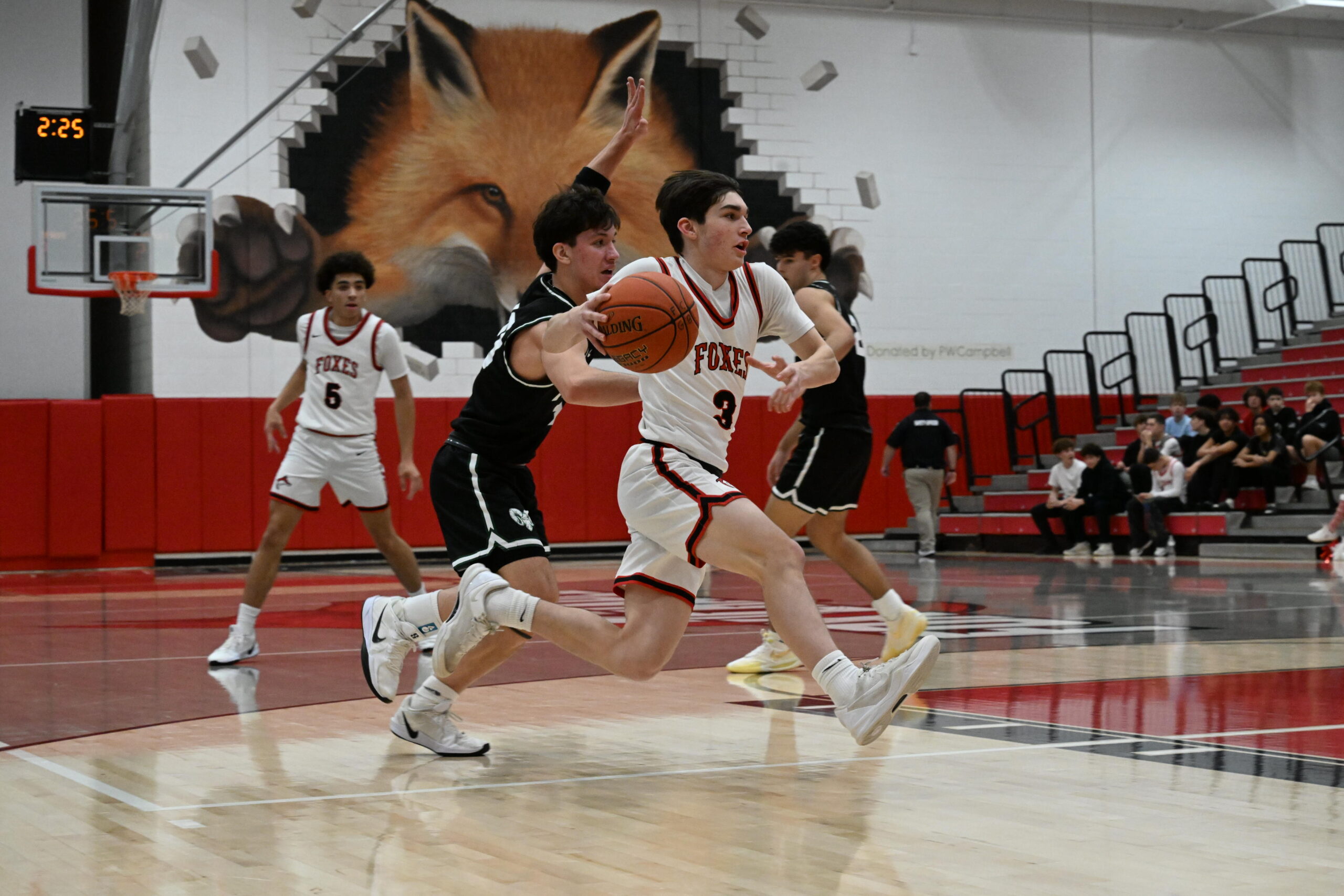 Boys' basketball player